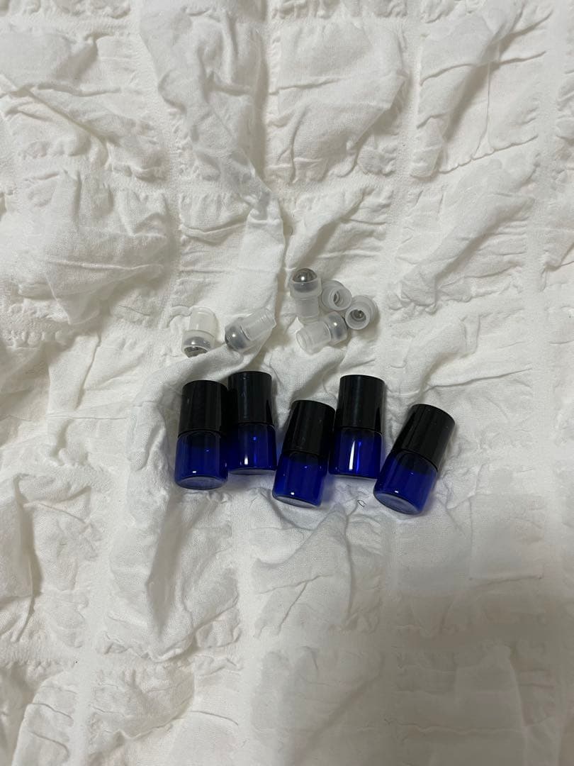 doTERRAエッセンシャルオイル　ケースとディフューザー付き