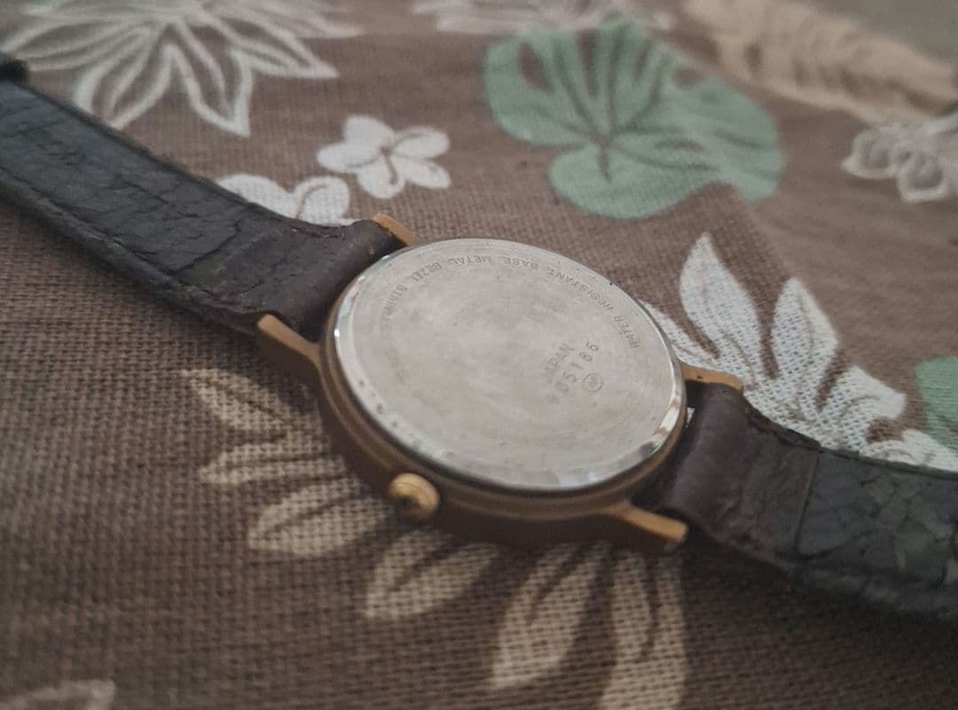 ヴィンテージ アルバ ミッキーマウス サン&ムーンウォッチ電池交換新品ベルト付き