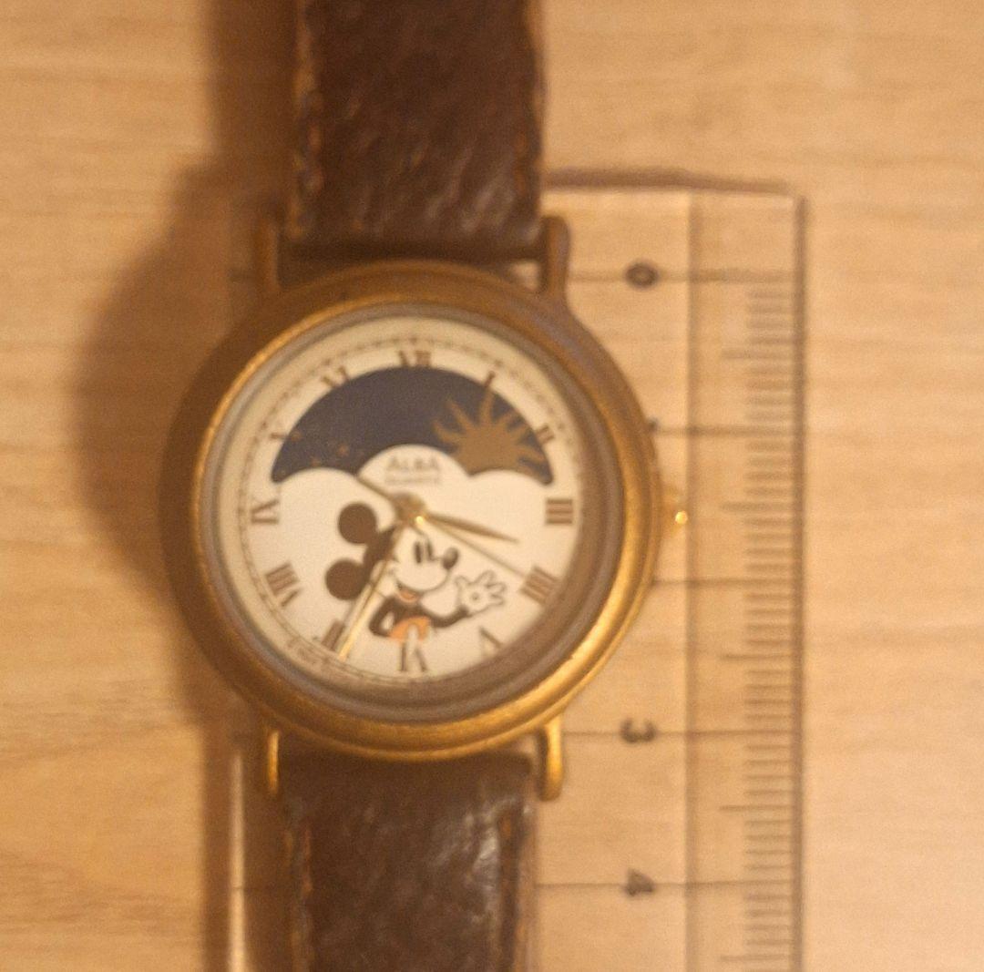 ヴィンテージ アルバ ミッキーマウス サン&ムーンウォッチ電池交換新品ベルト付き