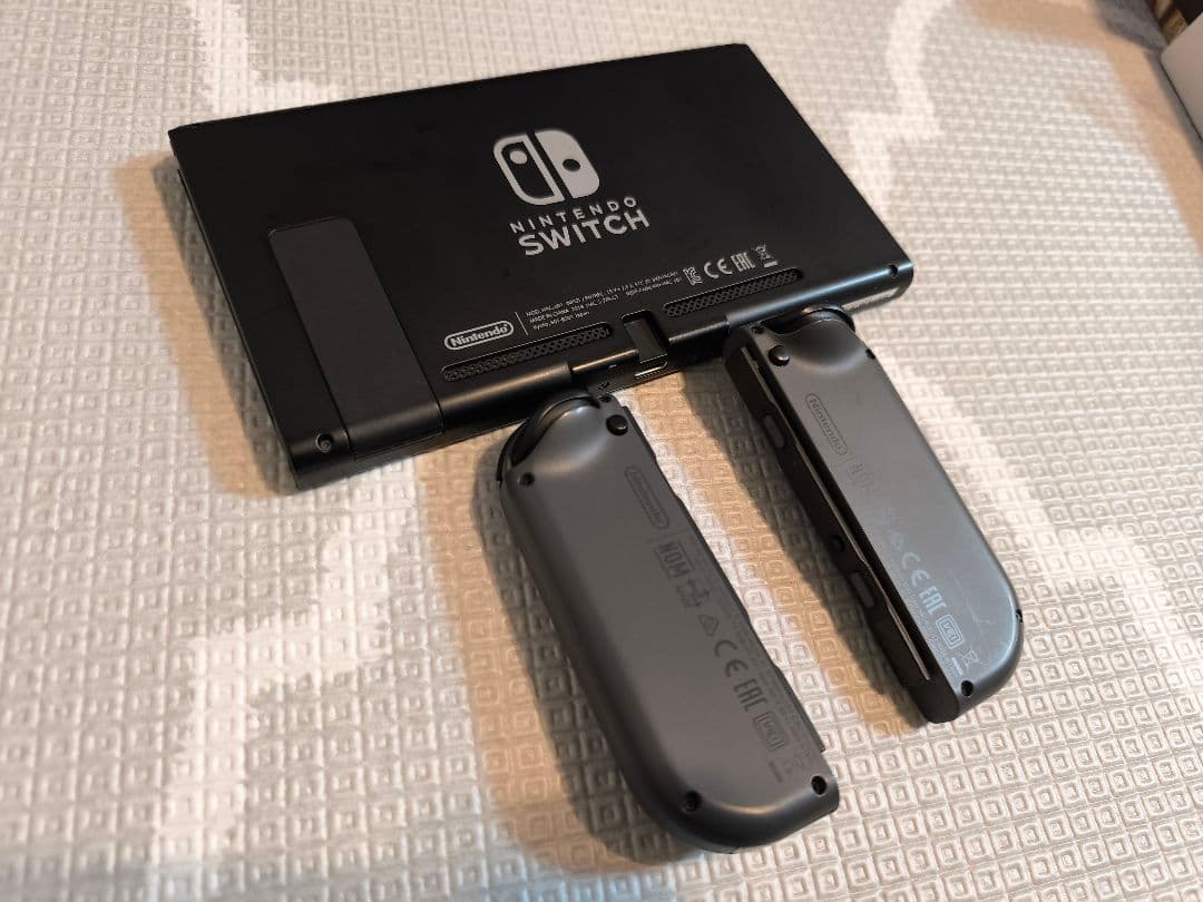 Nintendo Switch グレー 本体 Joy-Con付き