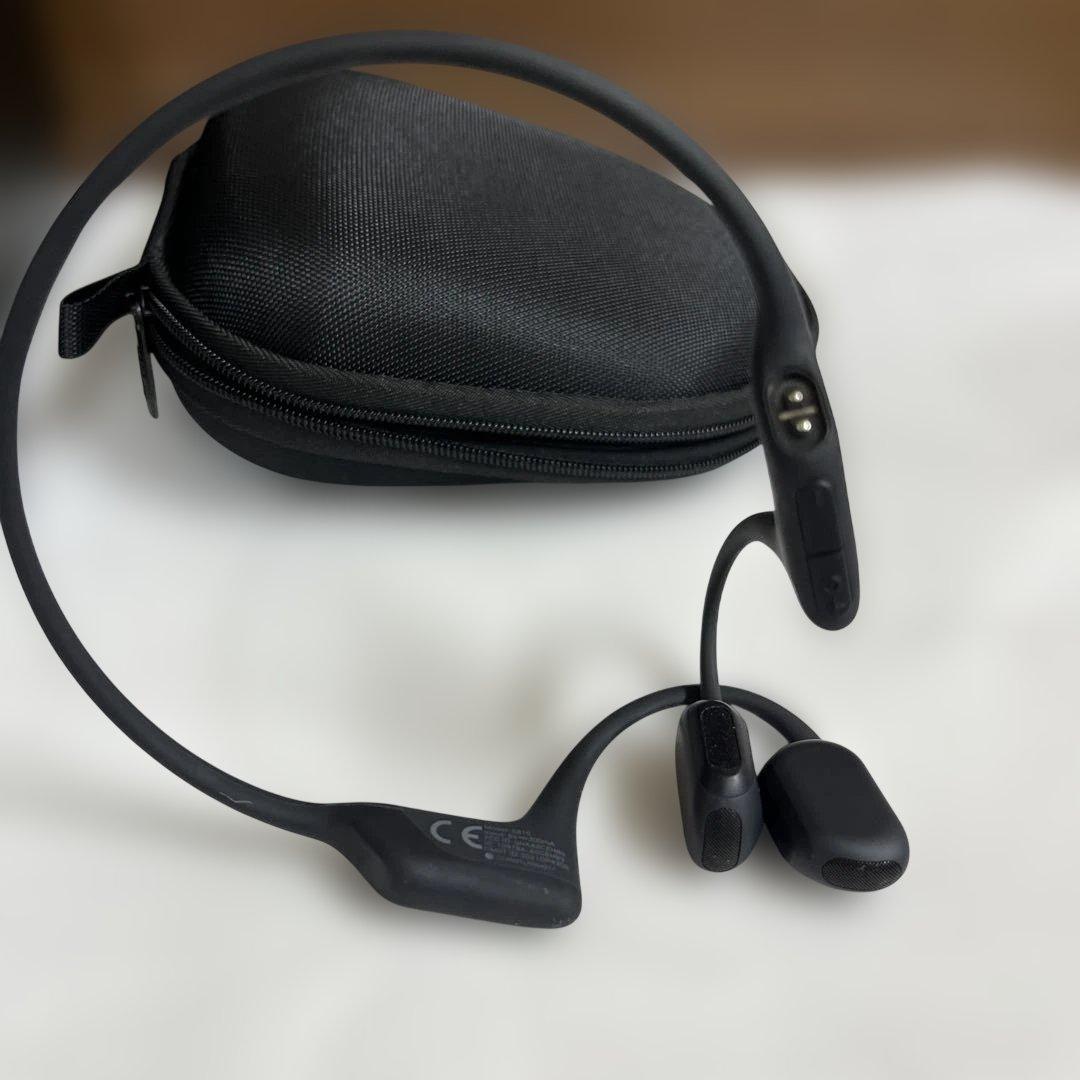 SHOKZ OPENRUN PRO 骨伝導イヤホン　美品