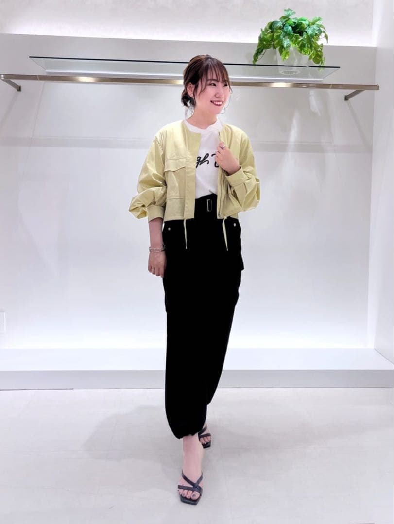 ストラ新品紙タグ付き⭐️洗える❗️泉里香着サテンカーゴパンツ2wayパンツ