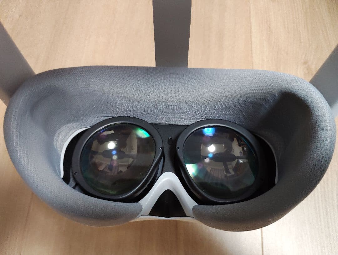 PICO 4 - 128G VRヘッドセット　箱、付属品有り