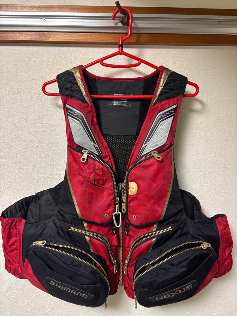 最終値下げシマノネクサスフローティングベスト