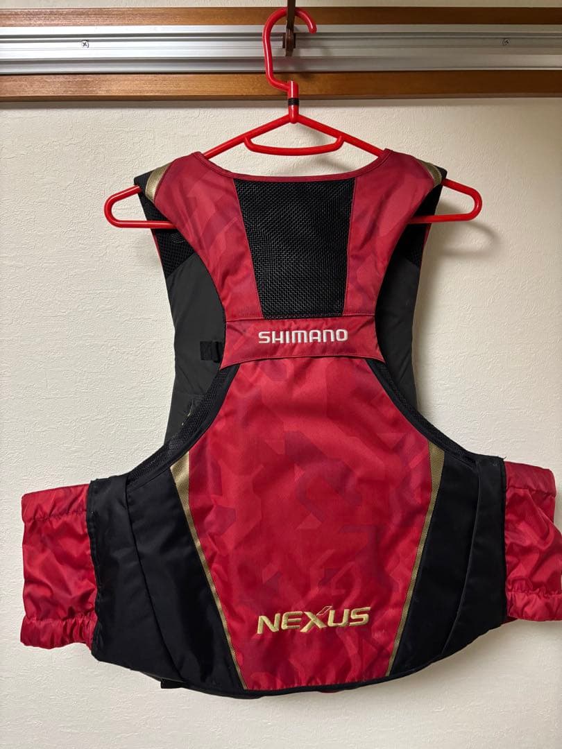 最終値下げシマノネクサスフローティングベスト