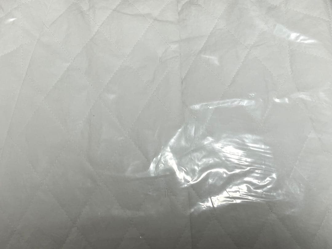 新品未使用　機能綿キルティングドレスロングコートS ホワイト　jenne