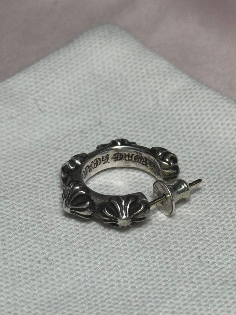 シルバーフラワーモチーフピアス Chrome hearts