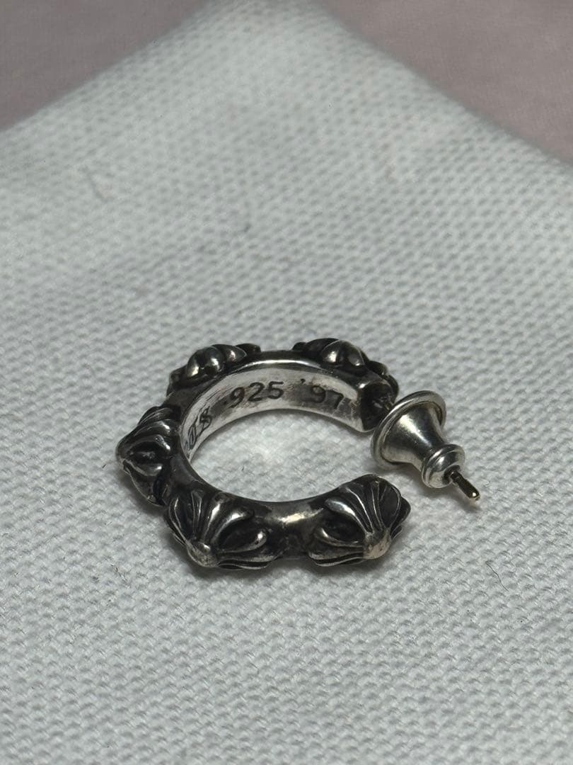 シルバーフラワーモチーフピアス Chrome hearts