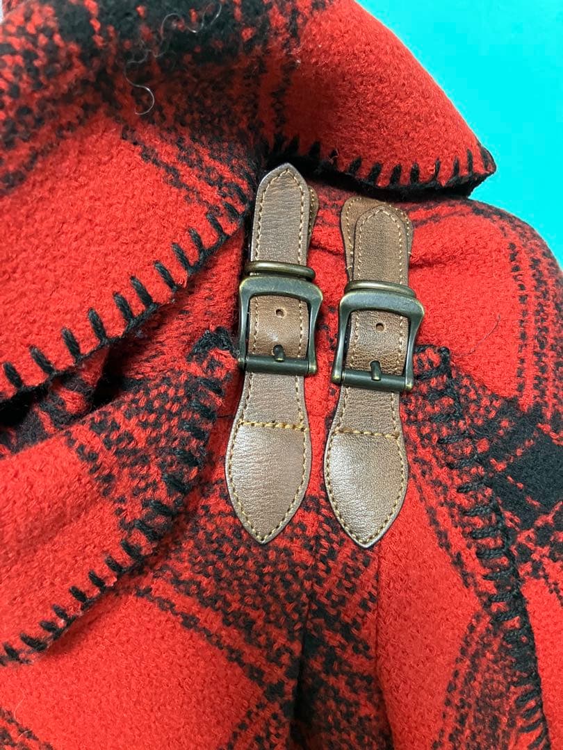 ラルフローレン赤✖️黒のチェックバッファローウールポンチョレディースフリーサイズ