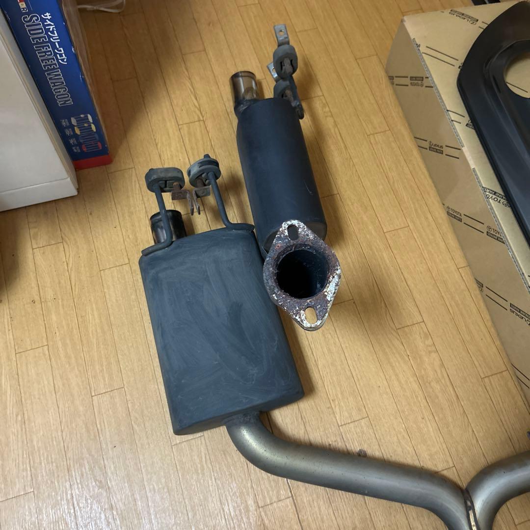 210クラウンアスリートHVトムスバレルマフラー　リアアンダースポイラーセット