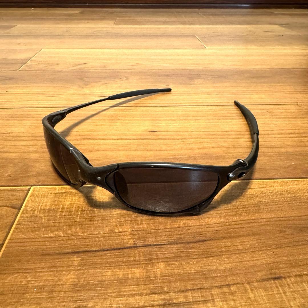OAKLEY JULIET オークリー ジュリエット　サングラス