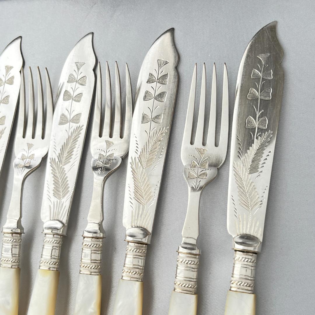 【英国】【白蝶貝】カトラリーセット ナイフ/フォーク 12本 マザーオブパール