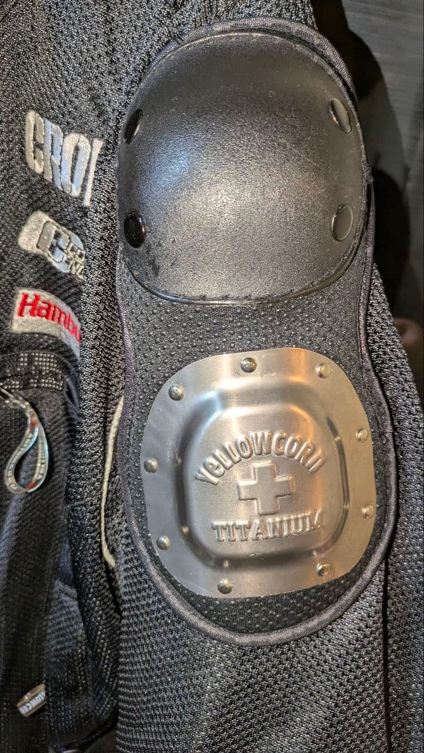 k*i様 YELLOWCORN ライダース　ジャケット　チタニウム　プロテクター