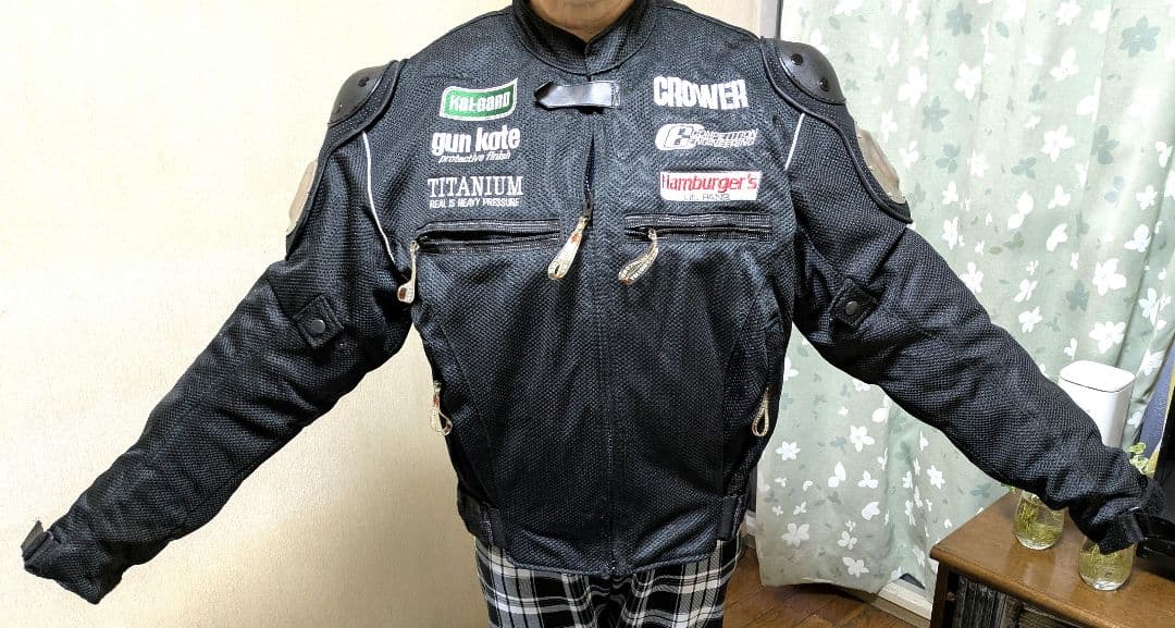 k*i様 YELLOWCORN ライダース　ジャケット　チタニウム　プロテクター