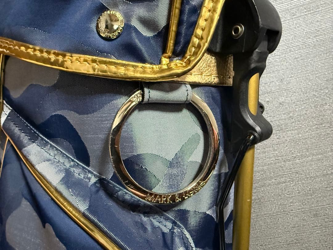 MARK & LONA 迷彩柄キャディバッグ　国内正規品 超人気カラーです！