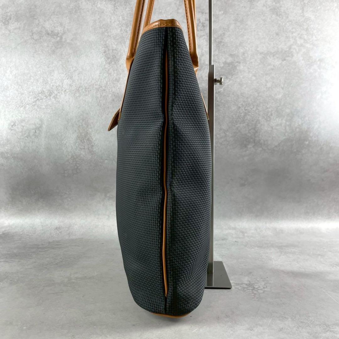 イヴサンローラン　カサンドラ　トートバッグ　ブラック　大容量　A４可