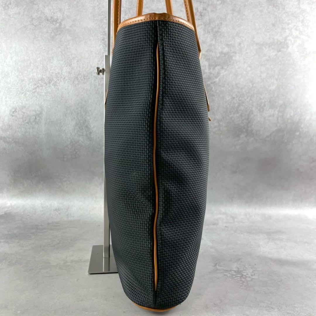 イヴサンローラン　カサンドラ　トートバッグ　ブラック　大容量　A４可