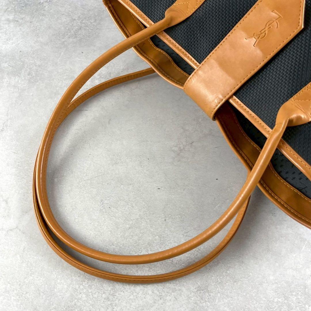 イヴサンローラン　カサンドラ　トートバッグ　ブラック　大容量　A４可