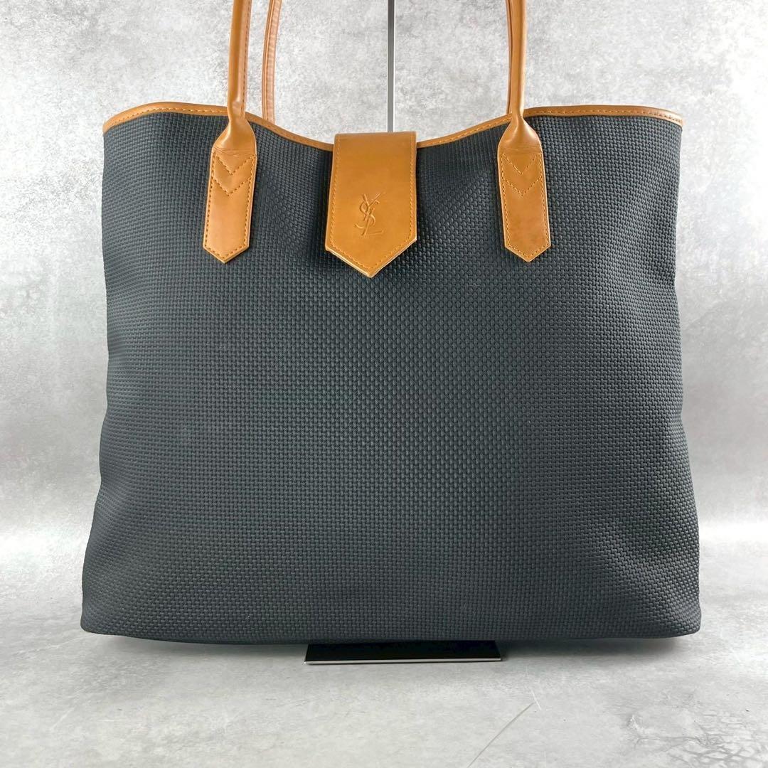 イヴサンローラン　カサンドラ　トートバッグ　ブラック　大容量　A４可