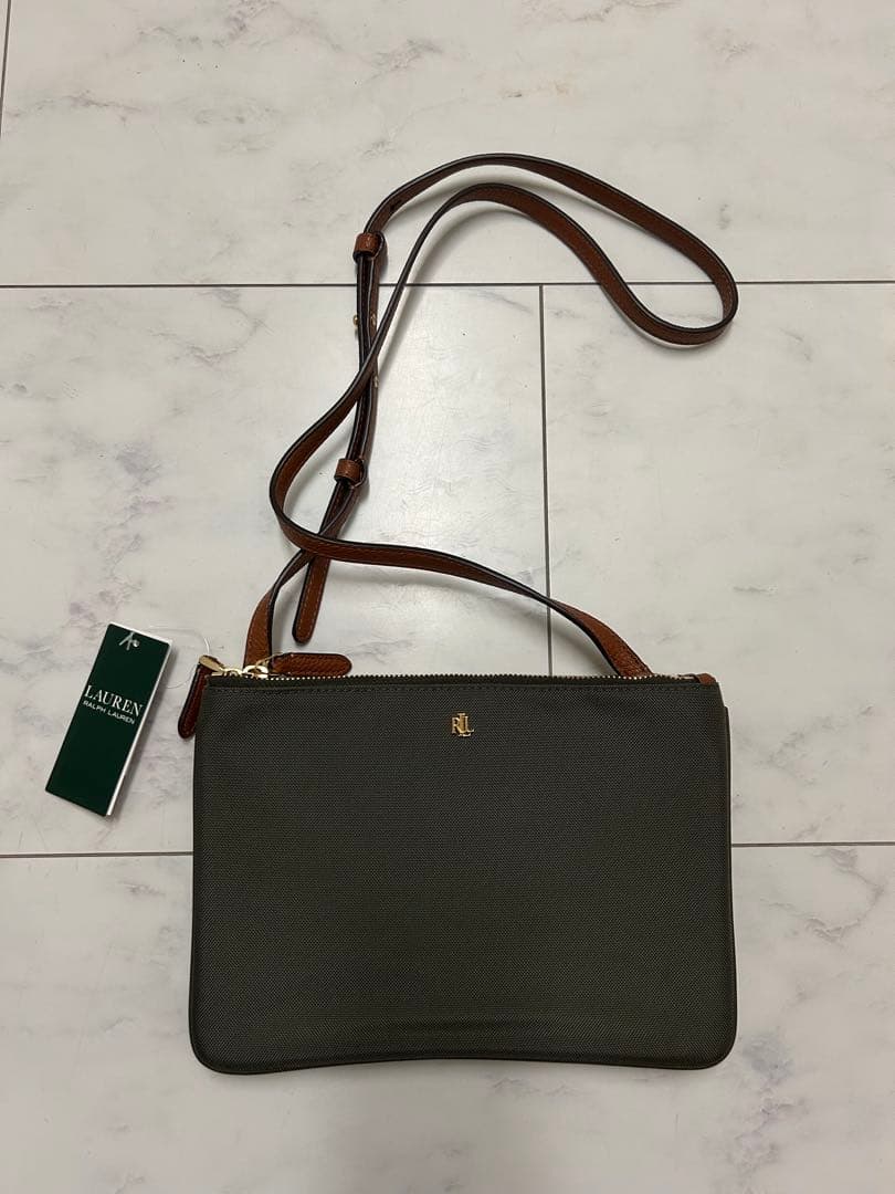 【新品・未使用】LAUREN ダークグリーンショルダーバッグ 中型
