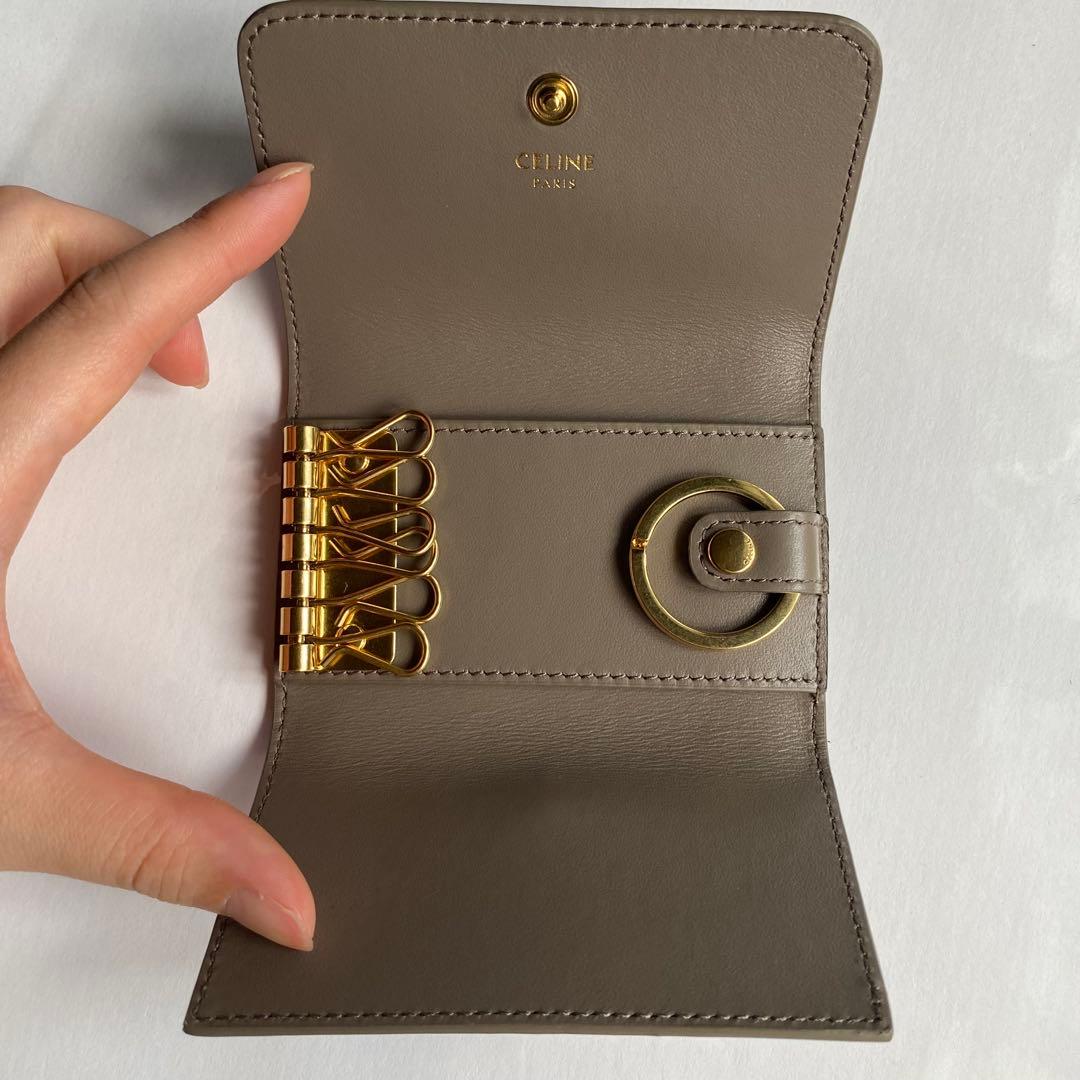 ゆ*様 CELINE グレージュ　レザーキーケース