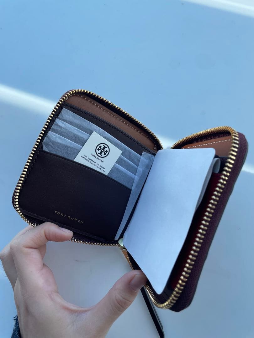 Tory Burch ケース 赤