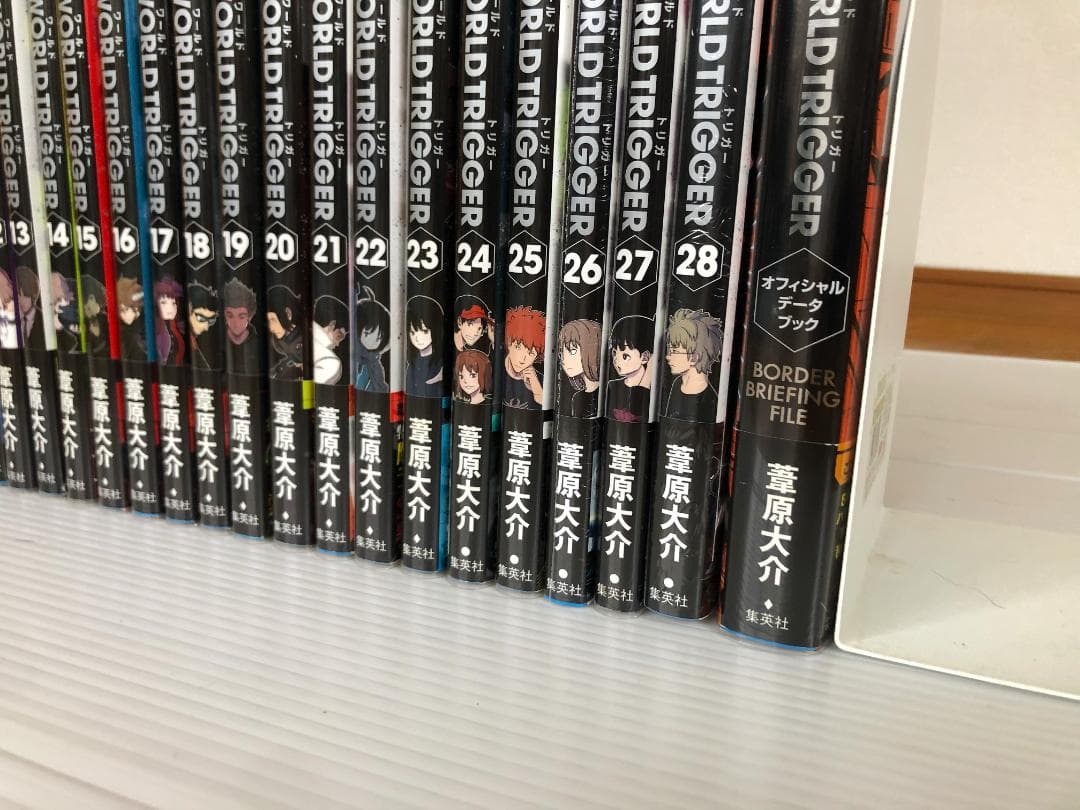 美品　ワールドトリガー　全巻　初版　帯　冊子　特典　ポスト　カード　イラスト