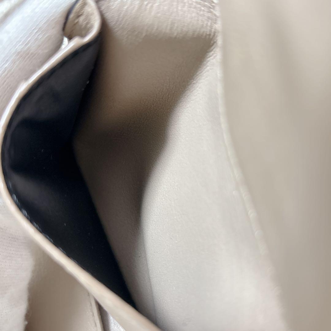 人気カラー✨LOEWE アナグラム トライフォールド ウォレット 三つ折り財布