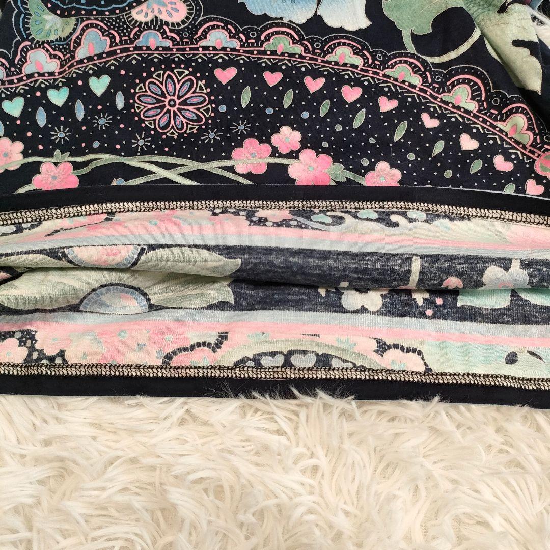 レオナール カットソー 黒 ピンク 花柄 プリント 大きいサイズ 42