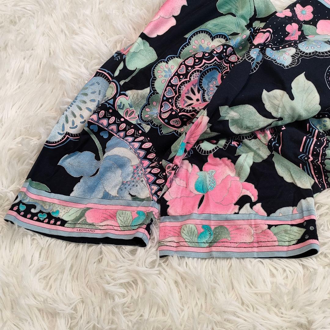 レオナール カットソー 黒 ピンク 花柄 プリント 大きいサイズ 42