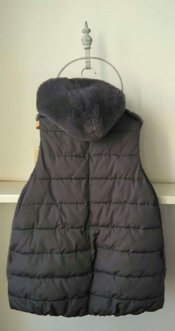 Age アーガ　エコファー　ベスト　チャコールグレー