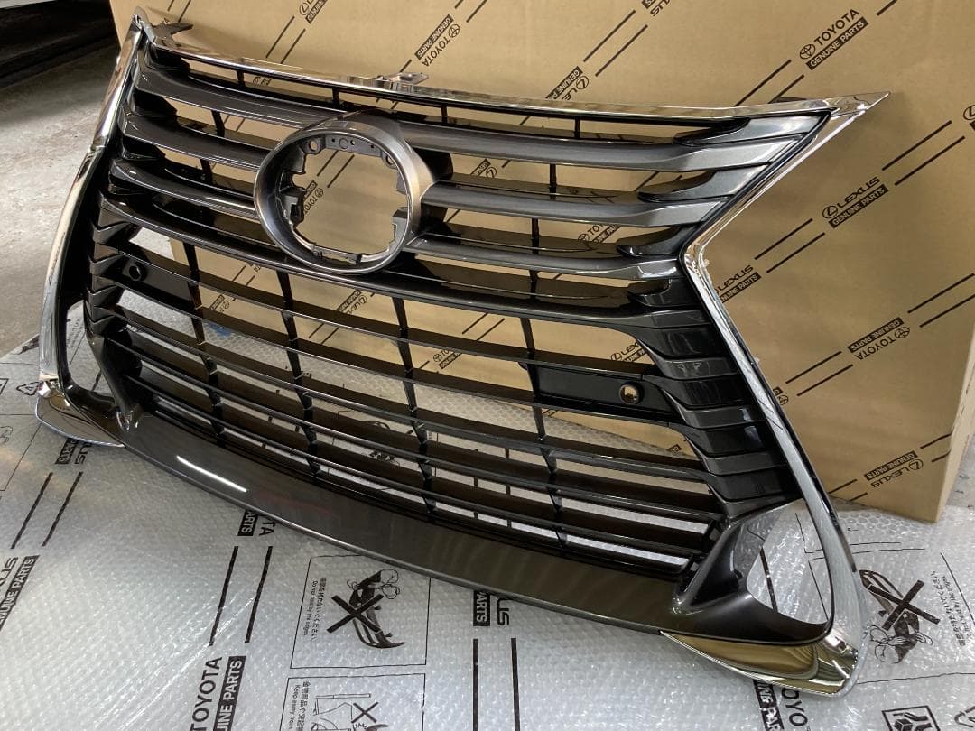 レクサスGS 10系後期 バージョンL フロントグリル