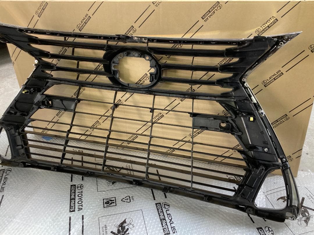 レクサスGS 10系後期 バージョンL フロントグリル