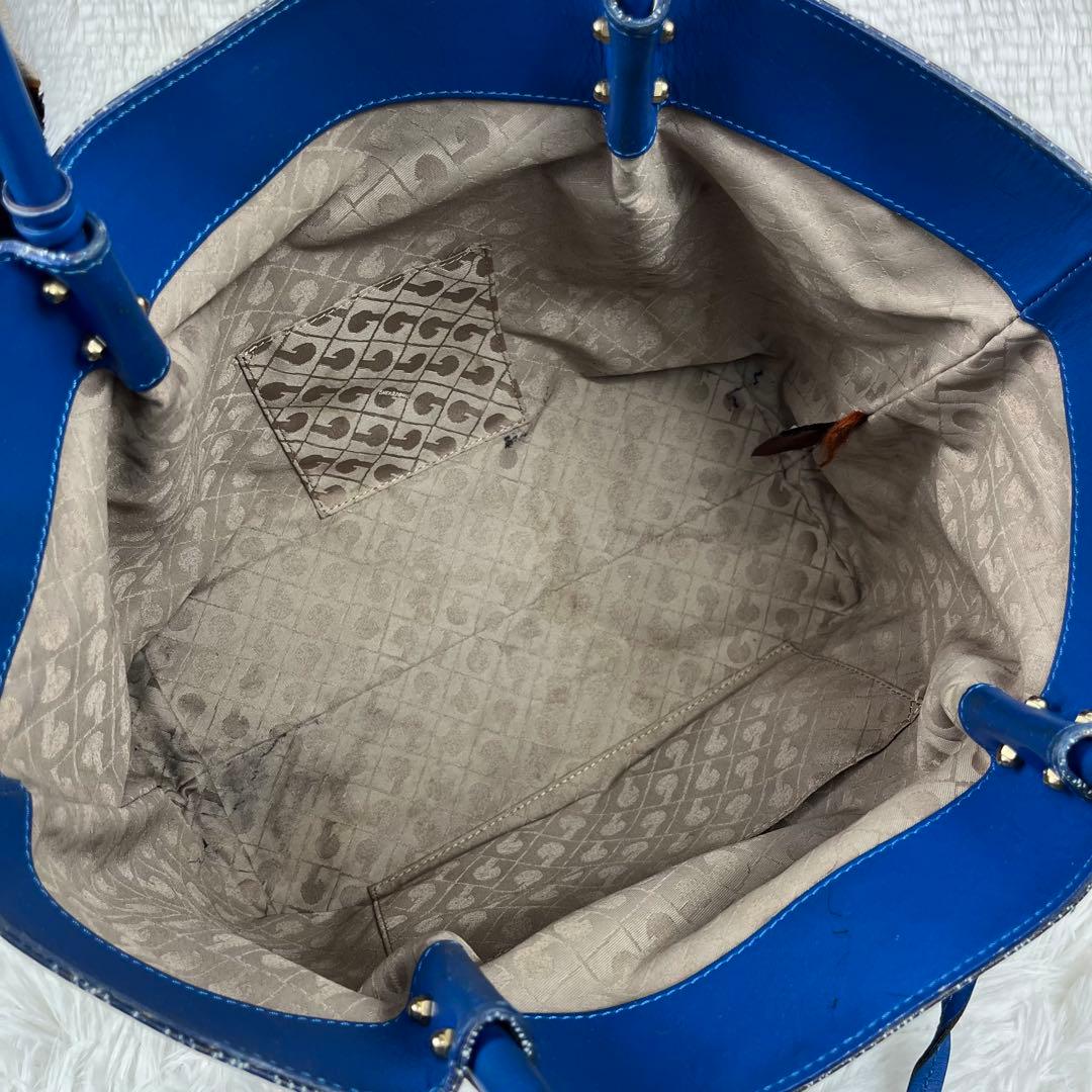 GHERARDINI リナシメント　トートバッグ　チャーム付　総柄　ブルー