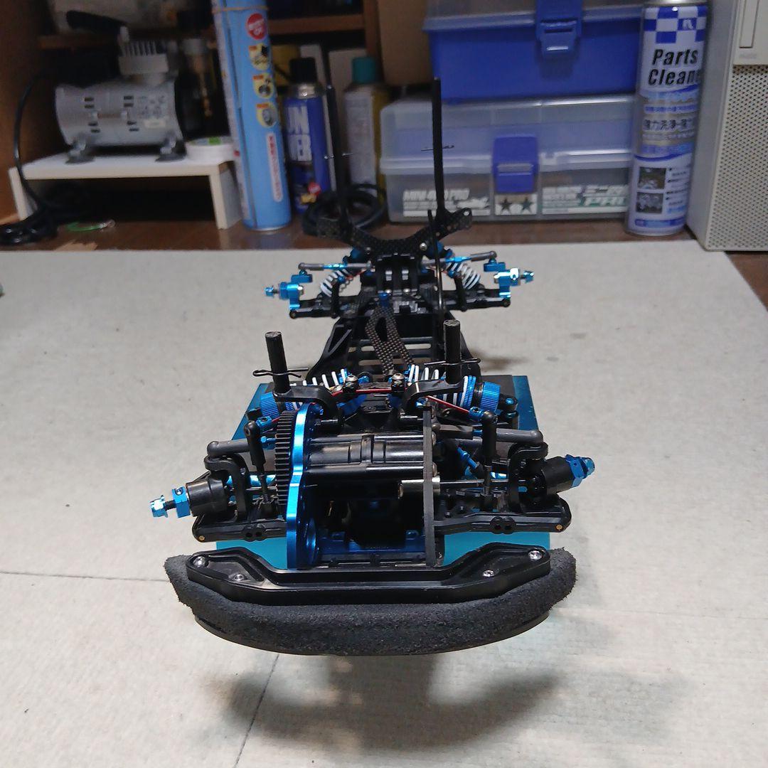 タミヤFF03PROシャーシ(オプション多数) 写真の物が全て(台は含みません)