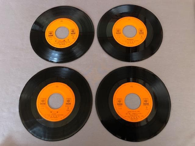 松田聖子 シングルレコード ４枚セット 赤いスイートピー ほか d825y86