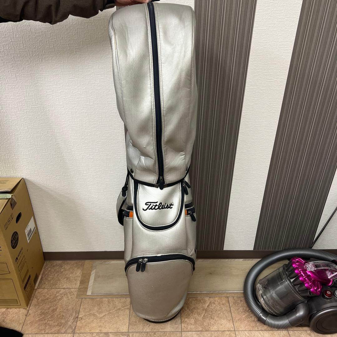 Titleist シルバー キャディバッグ