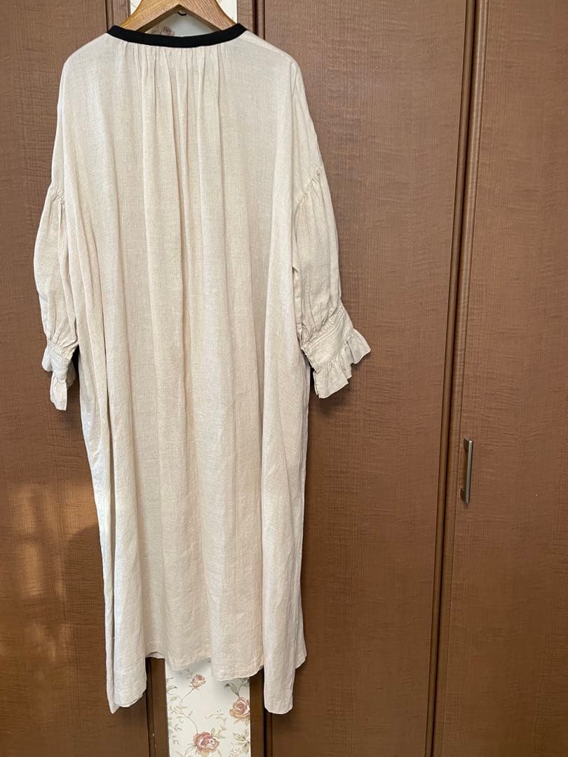 極美品nest Robeネストローブ　リネンスモックドレスワンピース