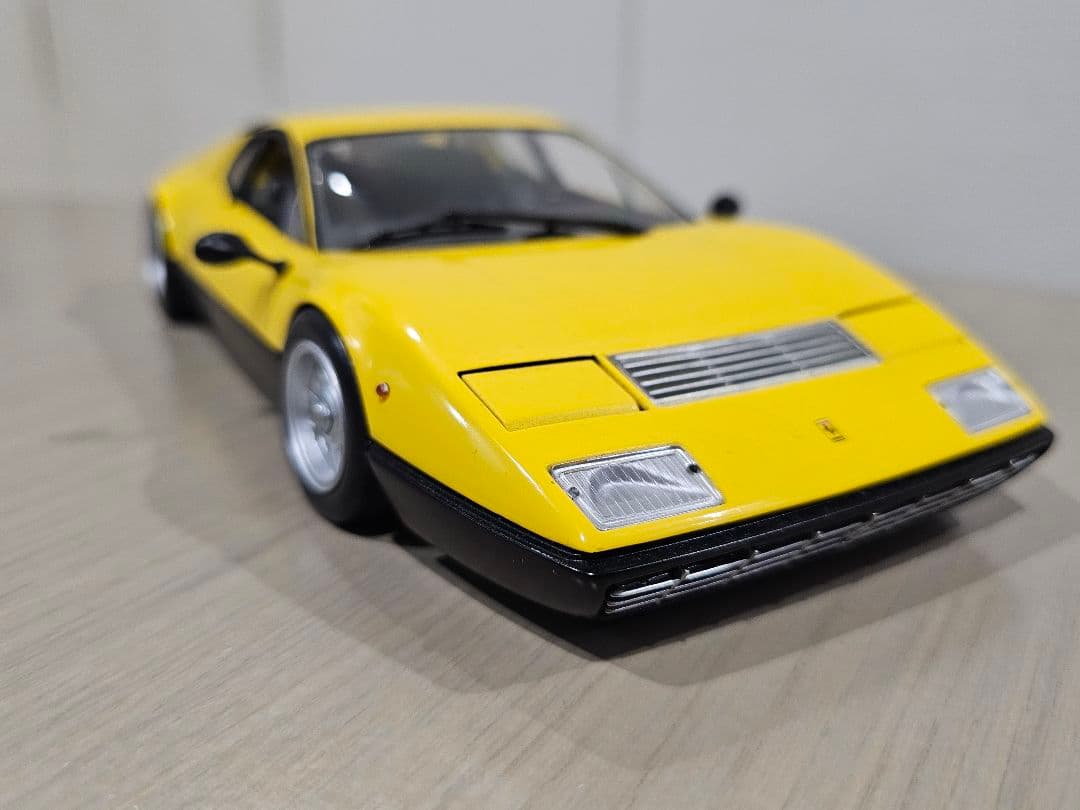 京商 1/18　FERRARI　365GT4/BB