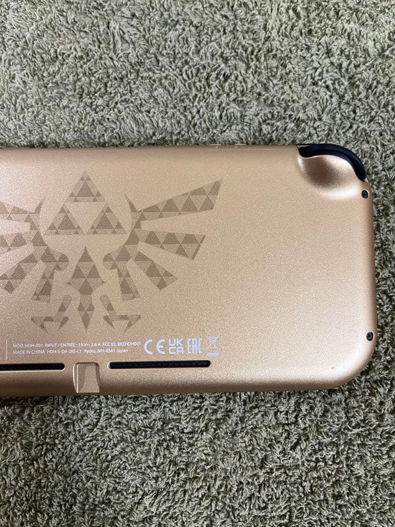 【美品】Nintendo Switch Lite ハイラルエディション