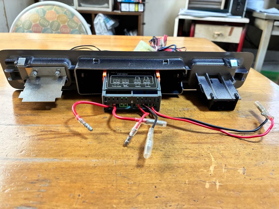 ハイエース　リアヒーター移設　温度調整コントロールキット　セミオート化