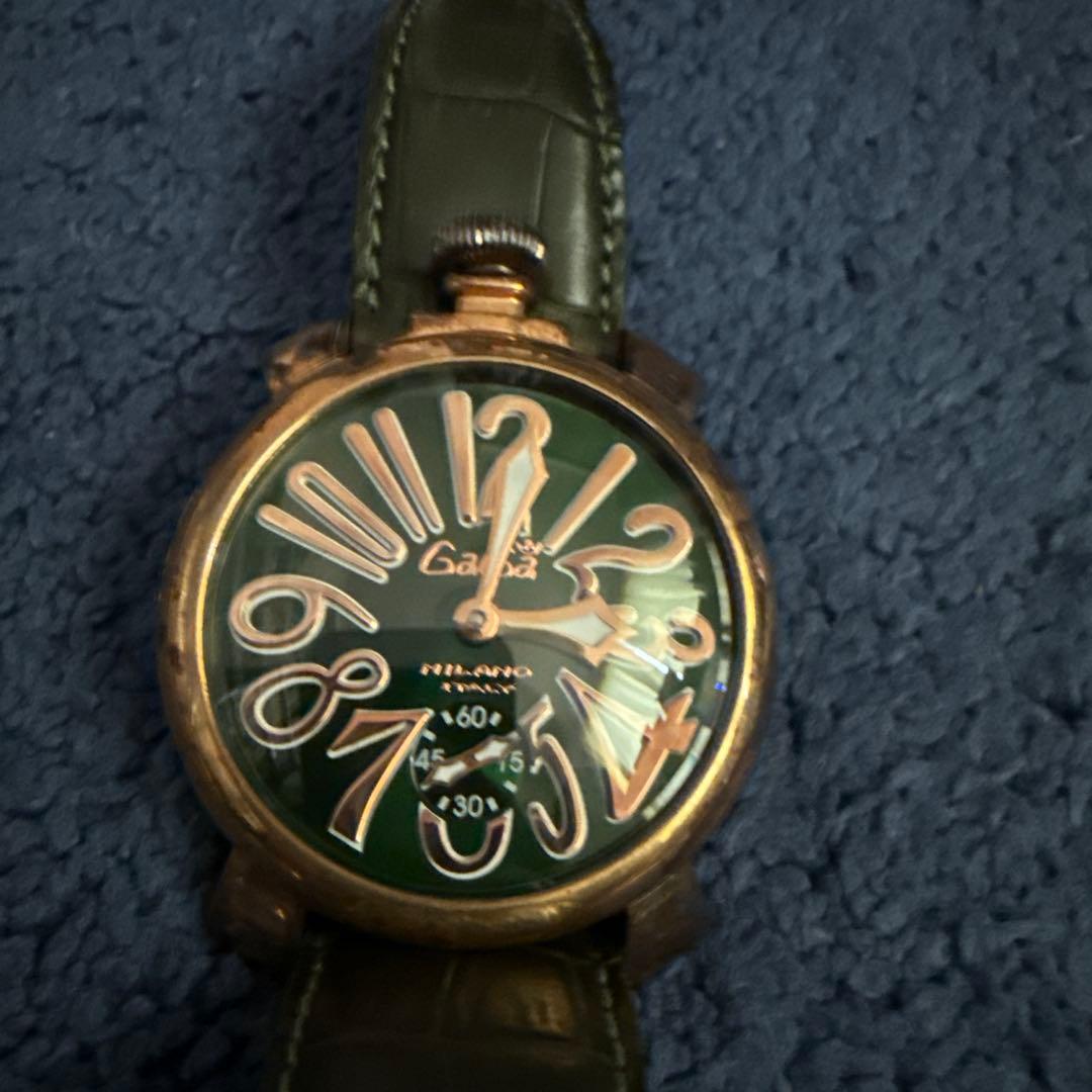 GaGaMILANOグリーン レザーベルト マヌアーレ48mm