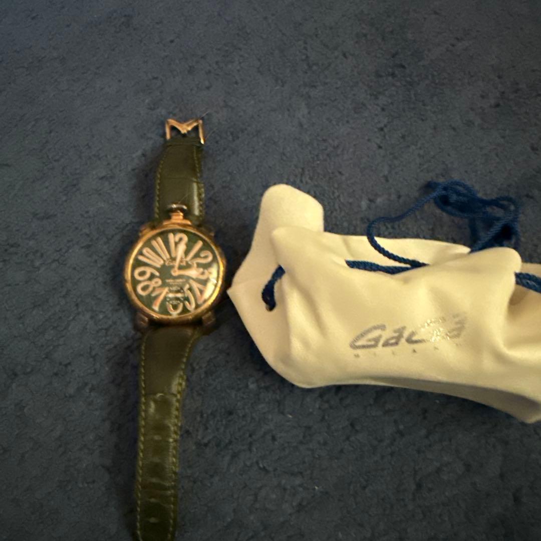 GaGaMILANOグリーン レザーベルト マヌアーレ48mm