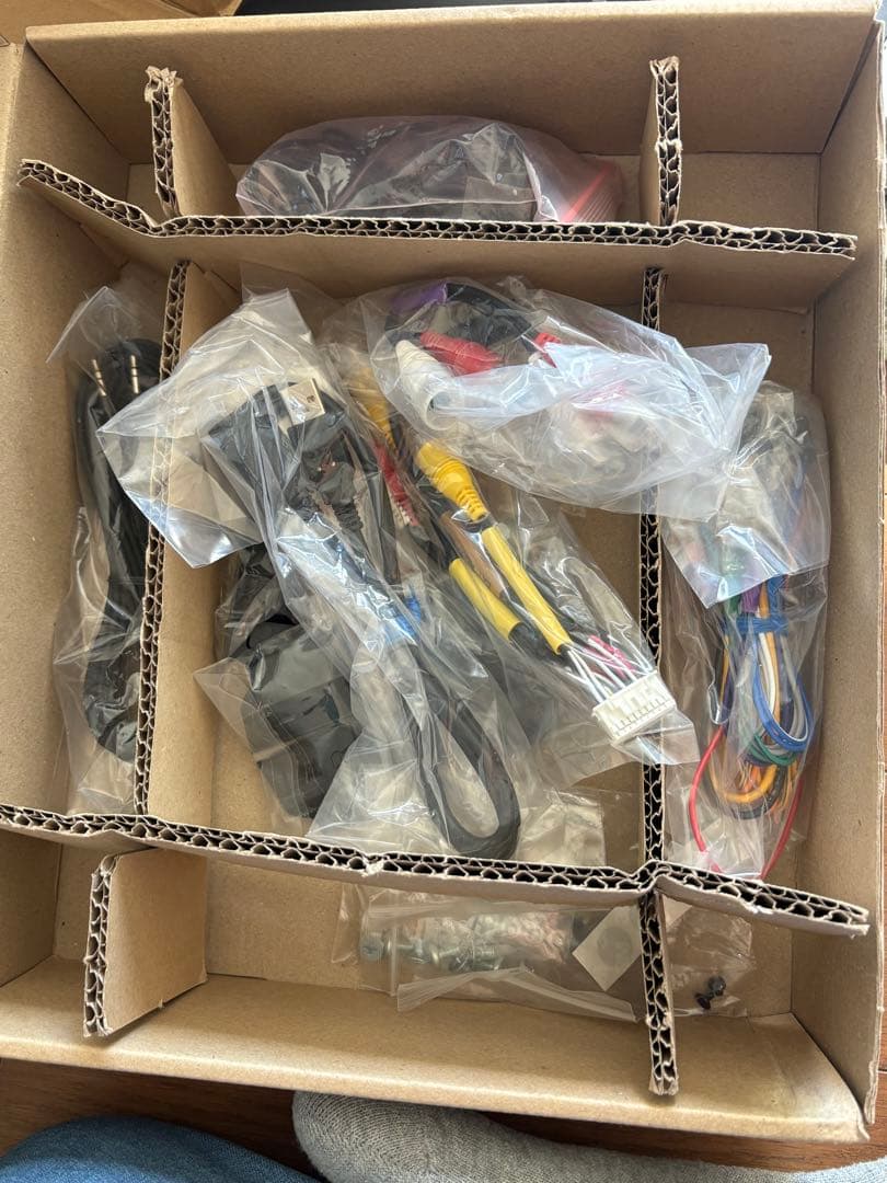 zunzun ALPINE DAF11V カーオーディオ