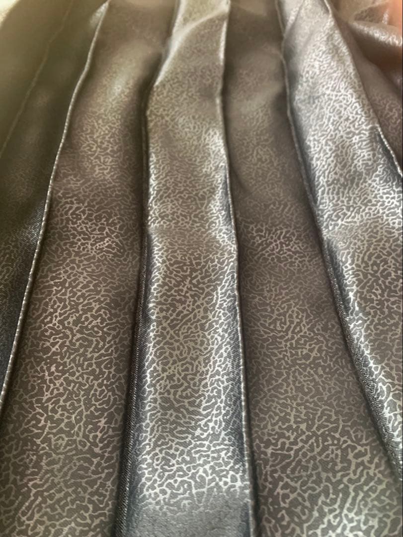 【新品】パーフェクトクオン 純正カーテン一色