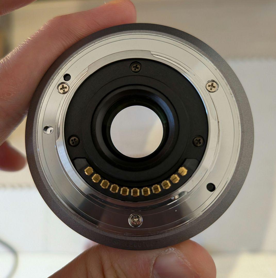 LUMIX 20mm f/1.7 レンズ
