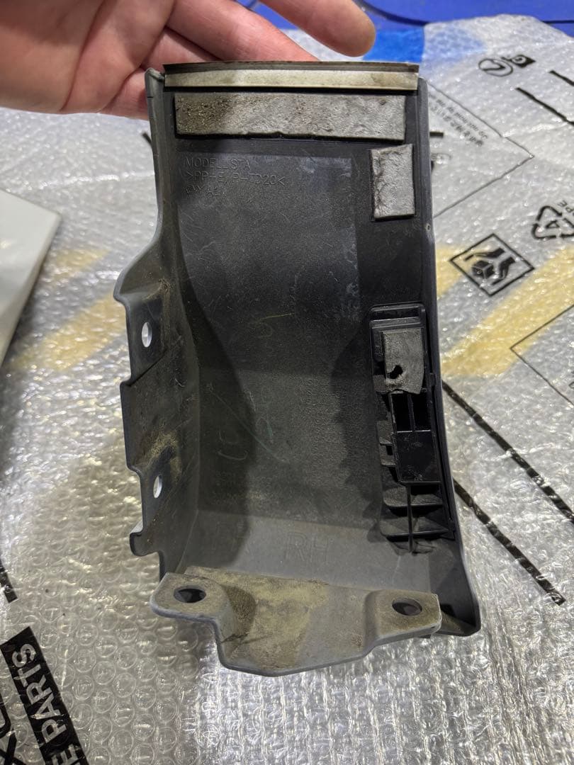 ゆ　40アルファード　モデリスタサイドエアロセット