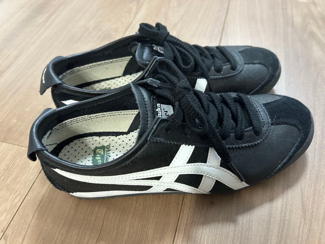 オニツカタイガー 23.5