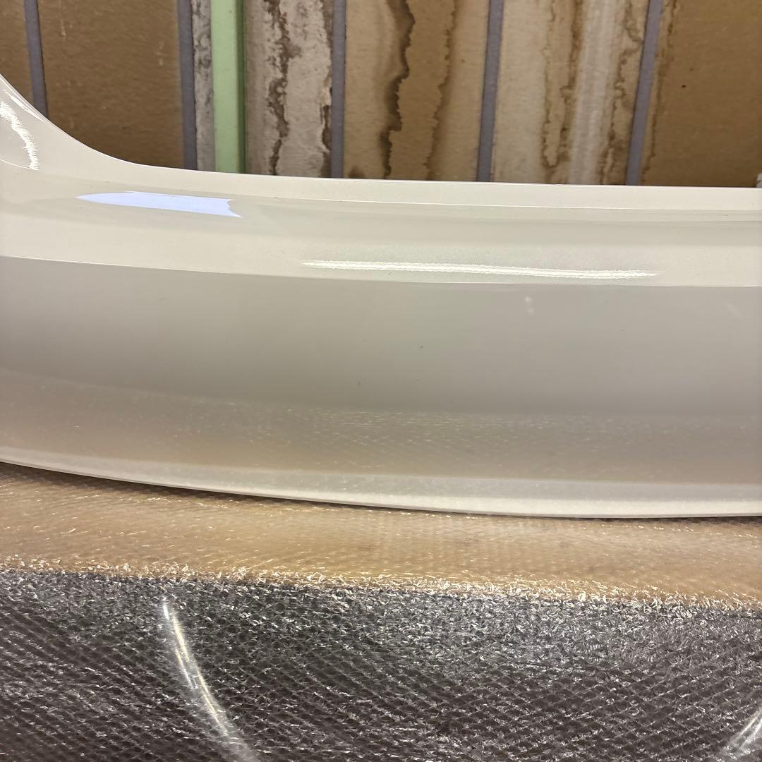 (90)30プリウス　社外リアバンパー 070