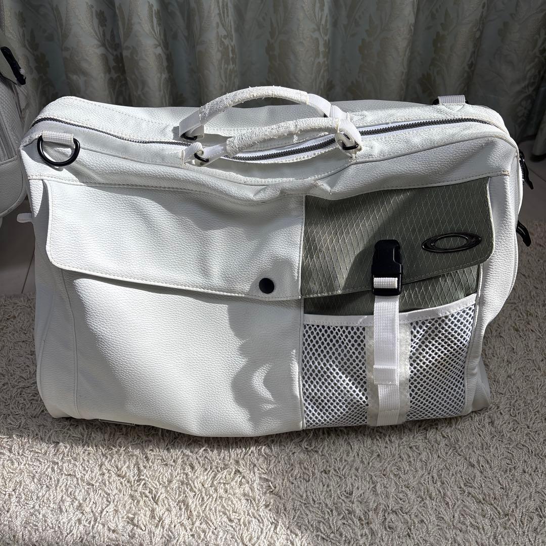 【人気モデル】オークリー ツアーモデル スカル キャディバッグ 3点セット